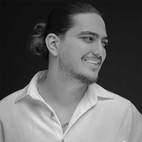 نیواد ماه من حرفی بزن