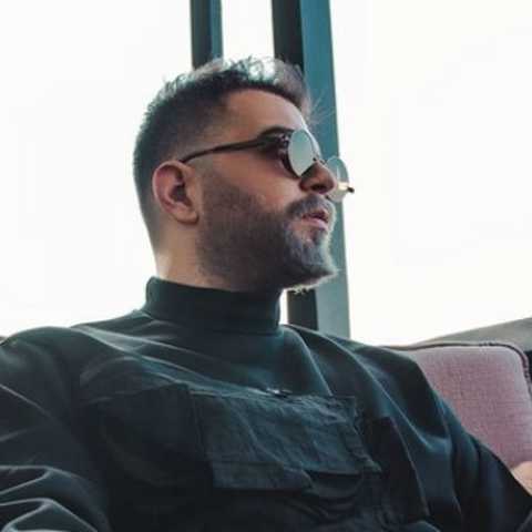 آصف آریا خدای رنگین کمان