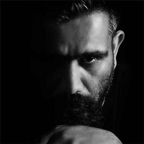 علی سورنا آخه بابات پیرت بسوزه