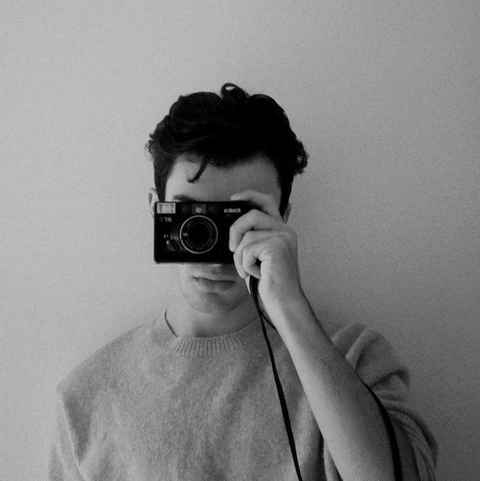 علی سورنا به بوی آخرین آجرم وفادارم من بچه ی آوارم