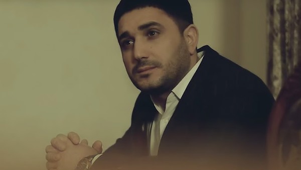 وصال بیله سوارلی عشقینه محتاج اولدوم سویب سنی سویلمدیم وصال بیله سوارلی عشقینه محتاج اولدوم سویب سنی سویلمدیم